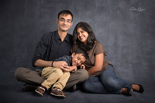 family photo shoot Pune