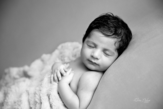 Baby photographer in Pune