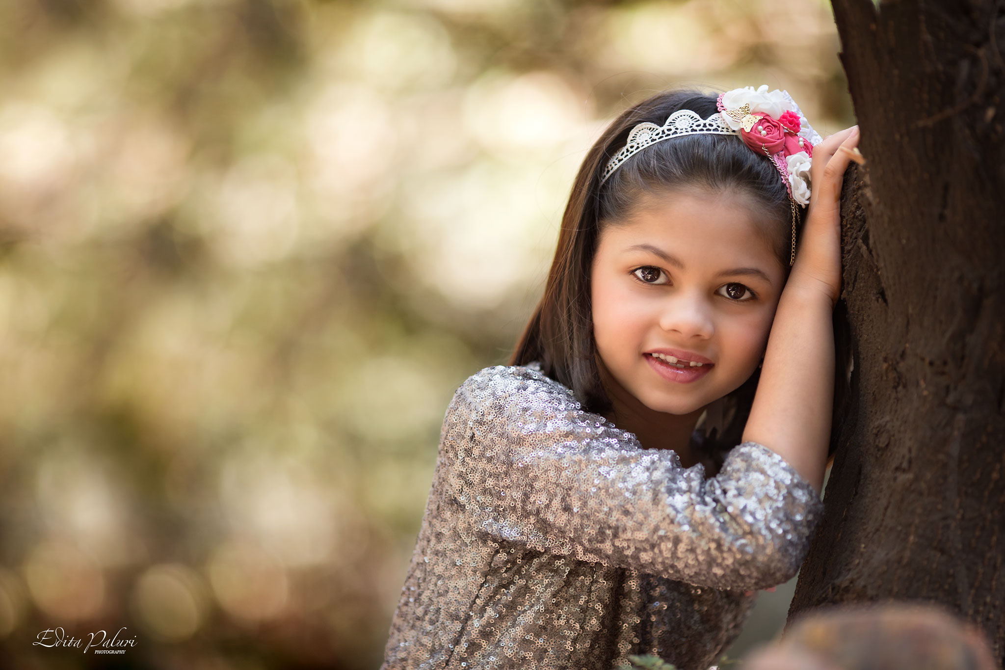 beautiful 8 year old girl photo session - child photographer in pune