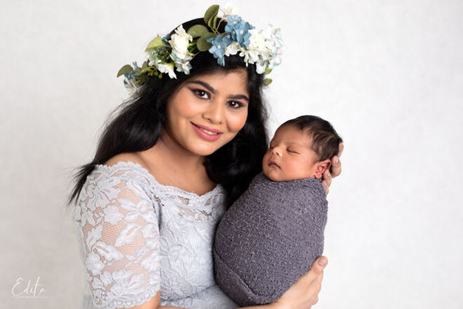 Mother with tiara and newborn photo shoot by Edita Photography
