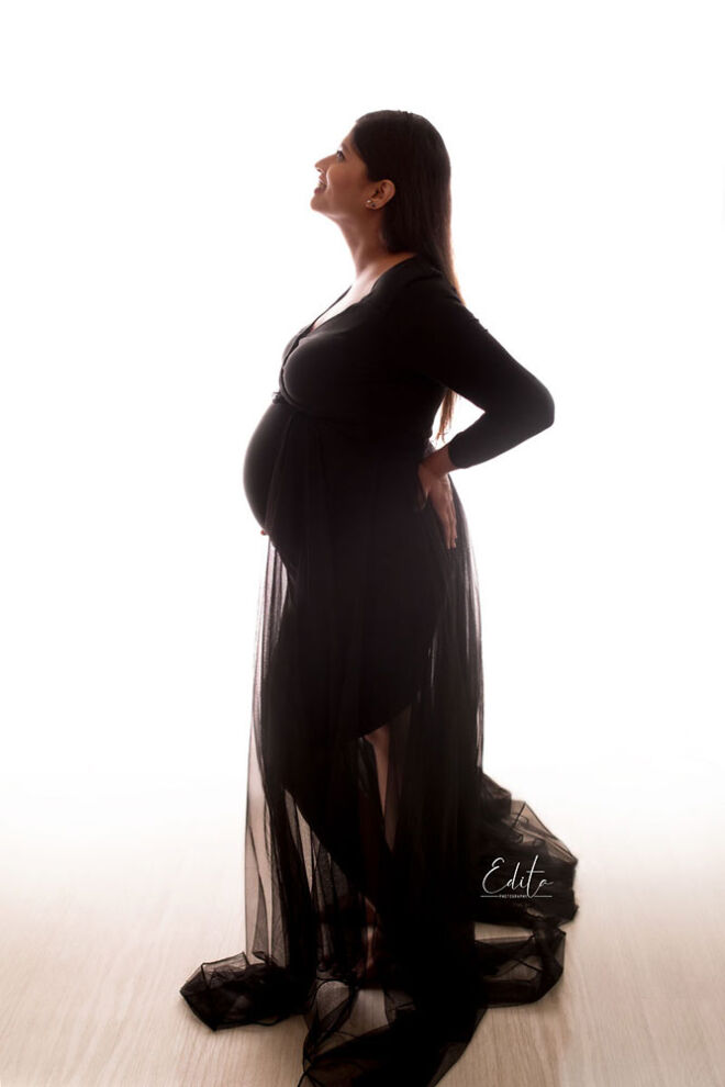 Maternity silhouette photo in black gown